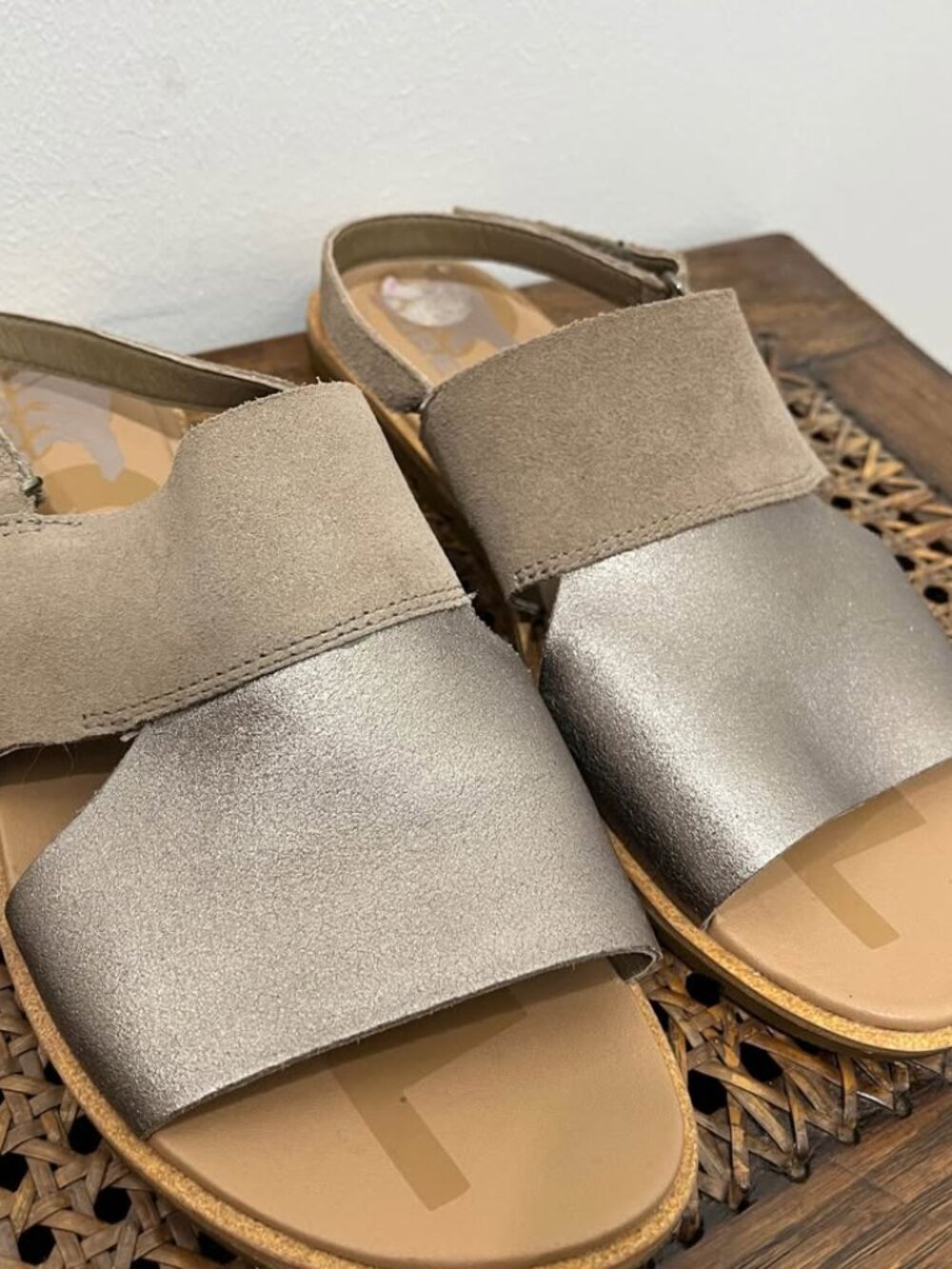 Size 8.5 Sorel Classy Casual Neutral Boho Chic Minimal Slingback Ella II Sandal
